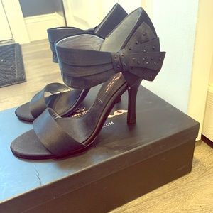 EUC Black Satin Bow Heels With Rhinetstones